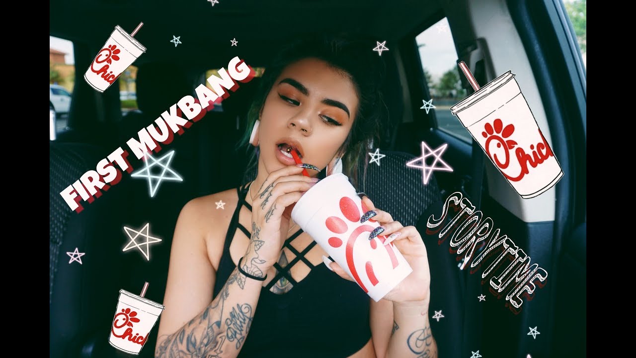 FIRST MUKBANG BICCCCH