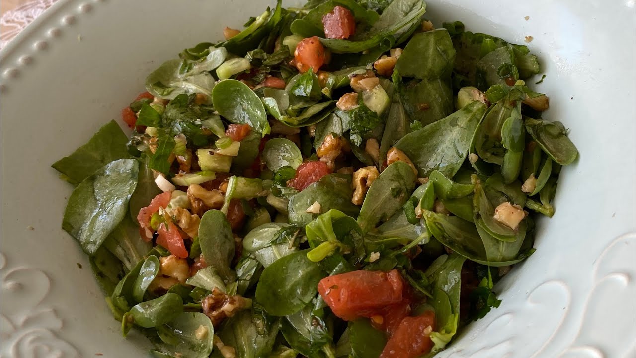 Ekşili Semizotu Salatası Tarifi - Semizotu Salatası Nasıl Yapılır - Kolay Pratik Semizotu Salatası