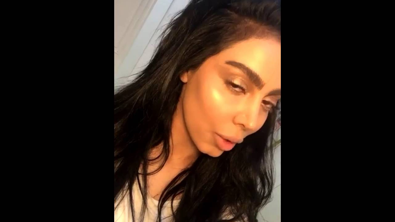 Makeup tips by Fatima Almomen