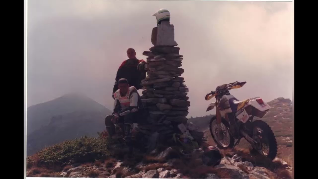 ENDURO 90s