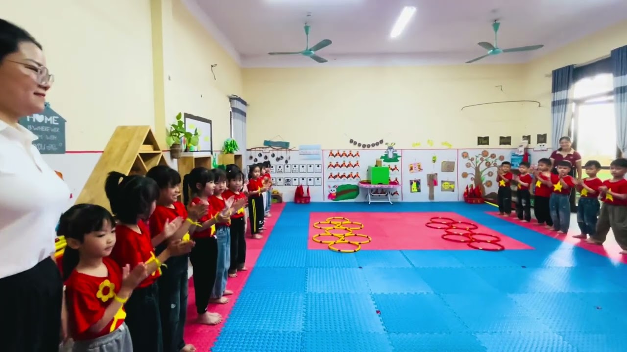 Thi GVG cấp xã - Thể dục: BẬT KHÉP CHÂN, TÁCH CHÂN QUA 7 Ô - Mẫu giáo 5-6T. Năm học 2025-2026