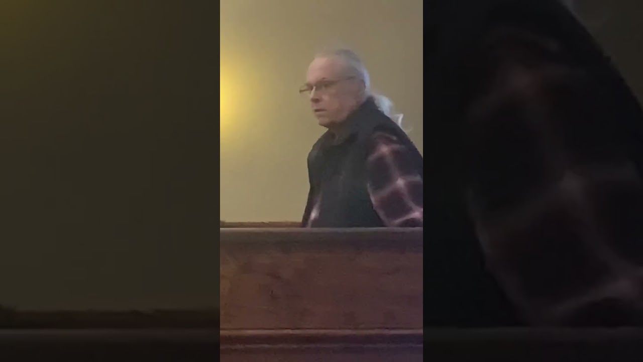 Racist guy In restaurant tells waitress I don&rsquo;t want to sit beside any ni**ers