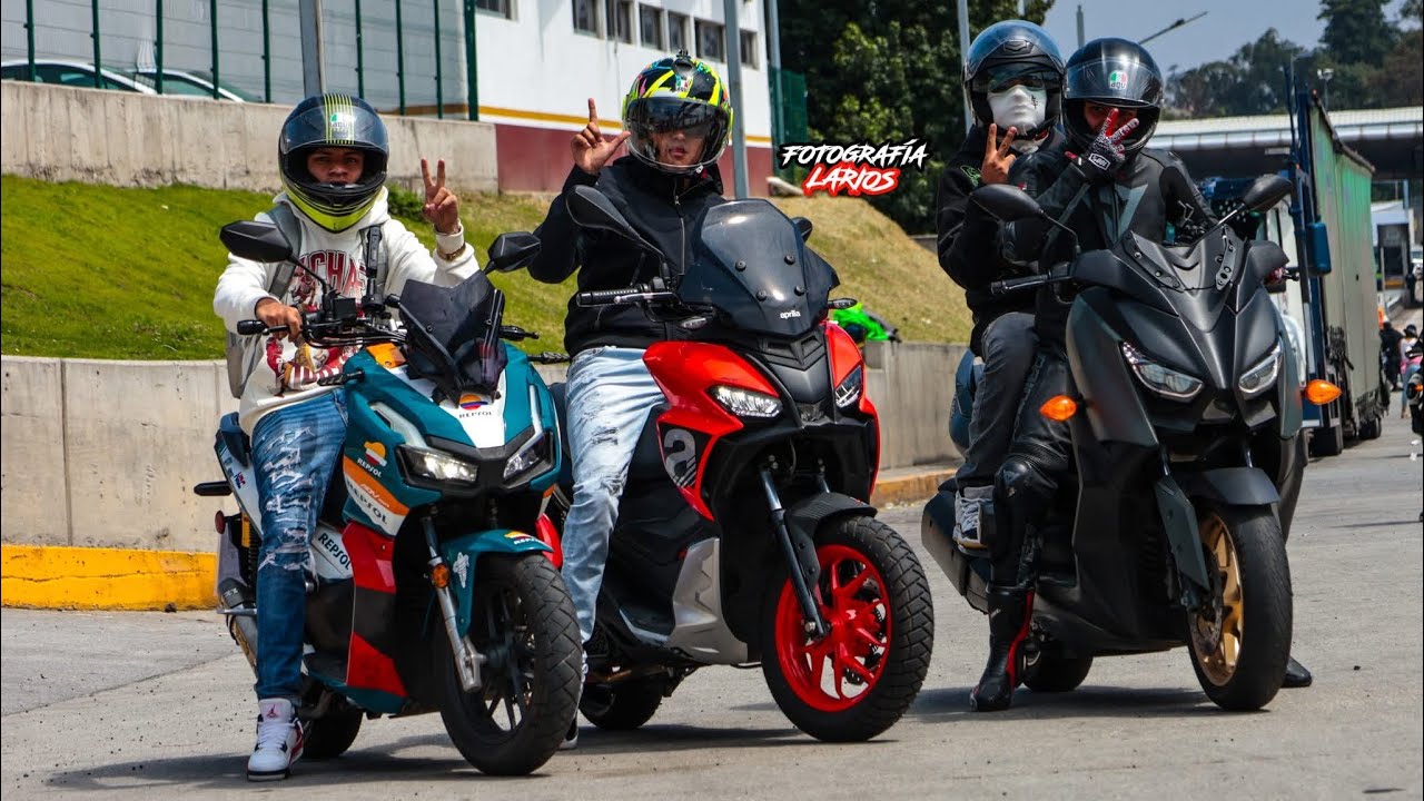 Subiendo a tres marias en motonetas EX&Oacute;TICAS 🔥🔥 los scooters m&aacute;s exclusivos de la ciudad 🤯