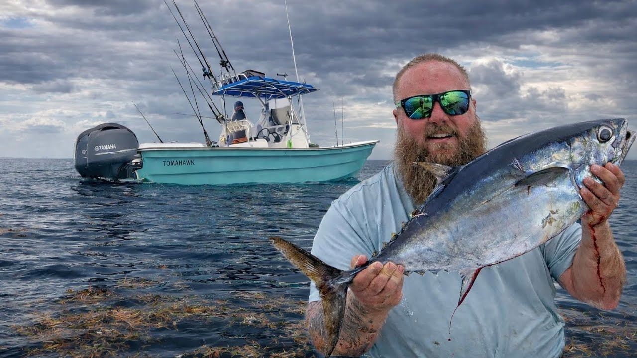 Tuna and Mahi Fishing Offshore of a Tropical Island! Catch Clean Cook