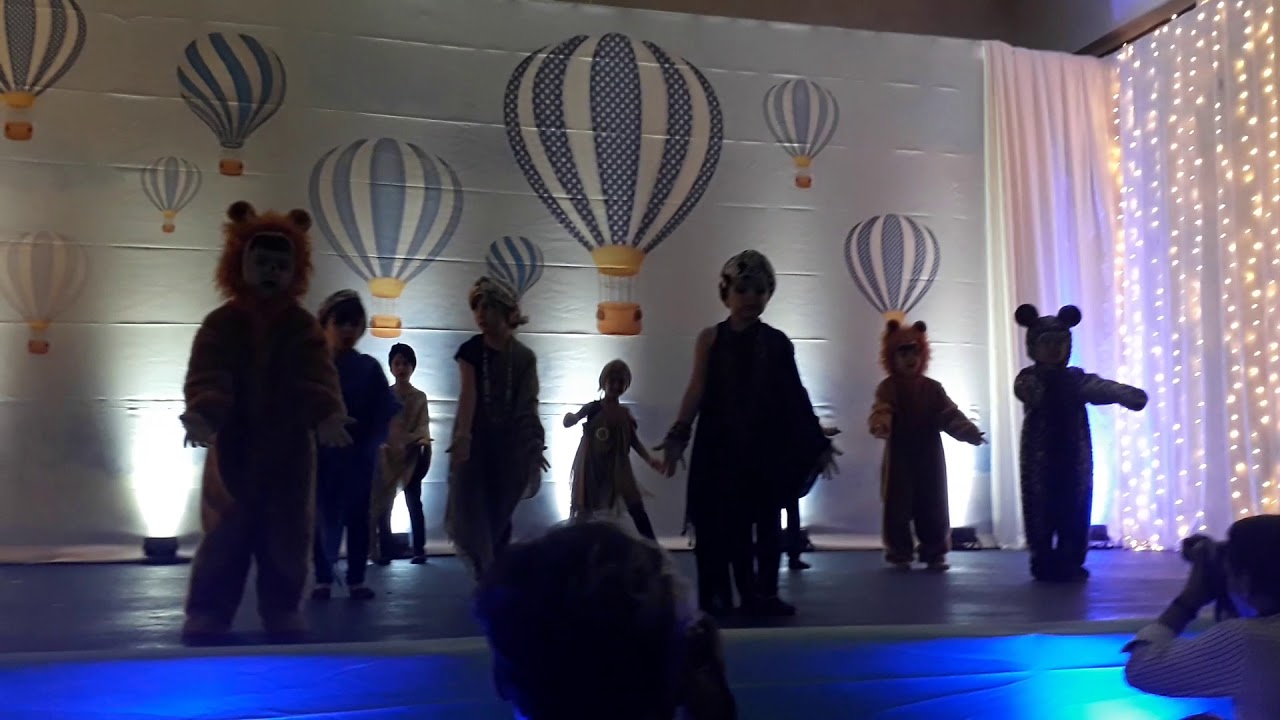 G5 Apresentando na Formatura ensino infantil Rei Leão