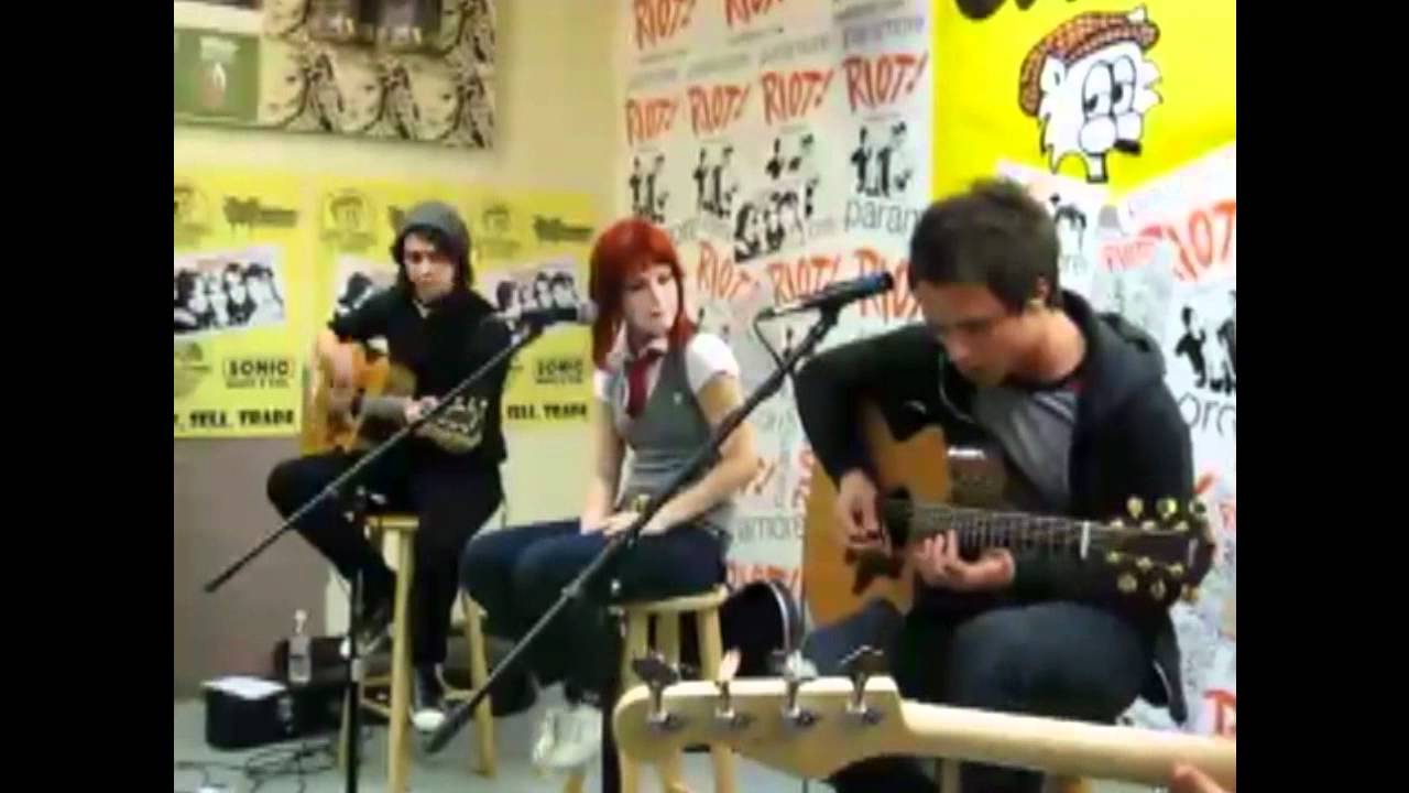 PARAMORE-Cats Music[FULL PERFORMANCE]2007