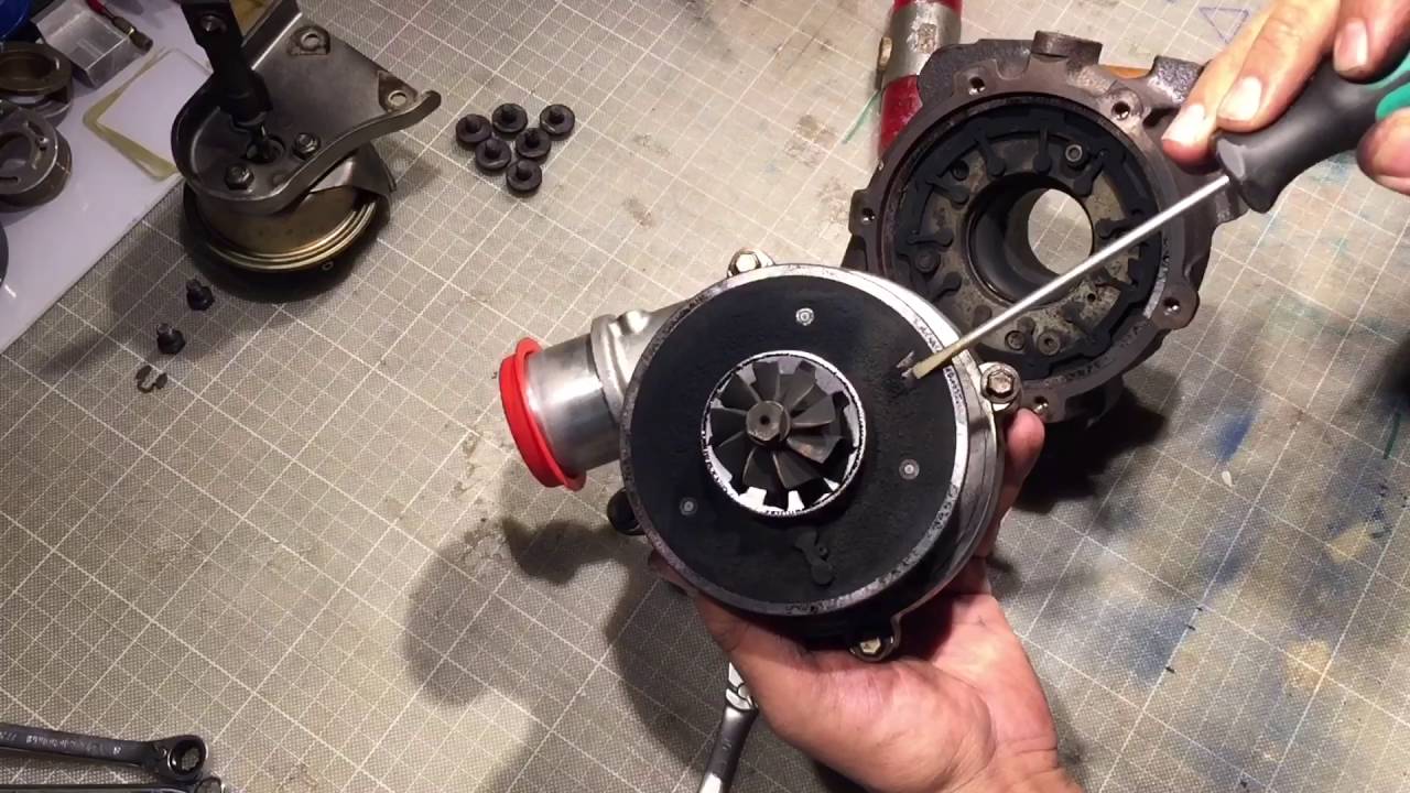 Réparation d'un turbo - Toyota Rav4 2.0 d4d 2004 / partie 1