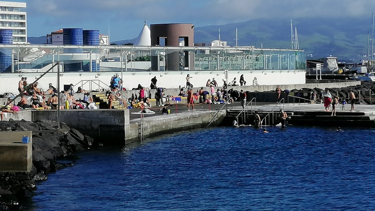 LIVE: Ponta Delgada Walk on sunny Saturday Midday, Azores Sao Miguel Portugal - 20.01.2024 #IRL