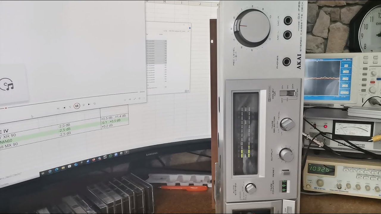 AKAI CS  f9, f11, GX-F25-37 уровни зап. лент. Aufnahmepegel der Kassetten Type I-IV gleich machen.