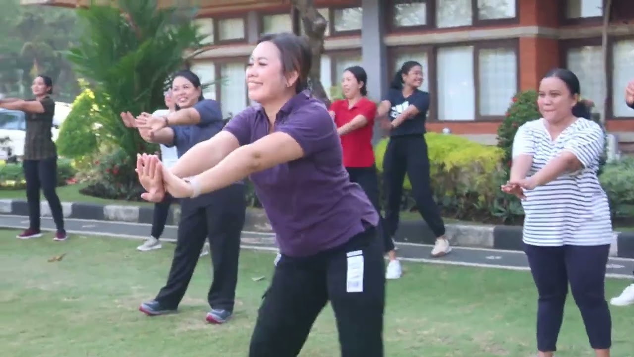 Senam Zumba aLa Krama Bappeda