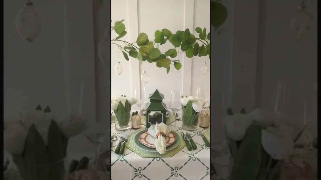 Gorgeous Green Table Setting | Spring Tablescape Inspo #tablesetting #springdecor #easterdecoration