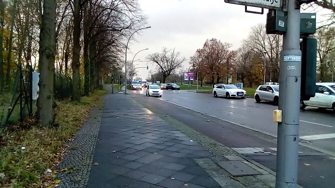 Die 24 Hundertschaft (BFE) auf Einsatzfahrt