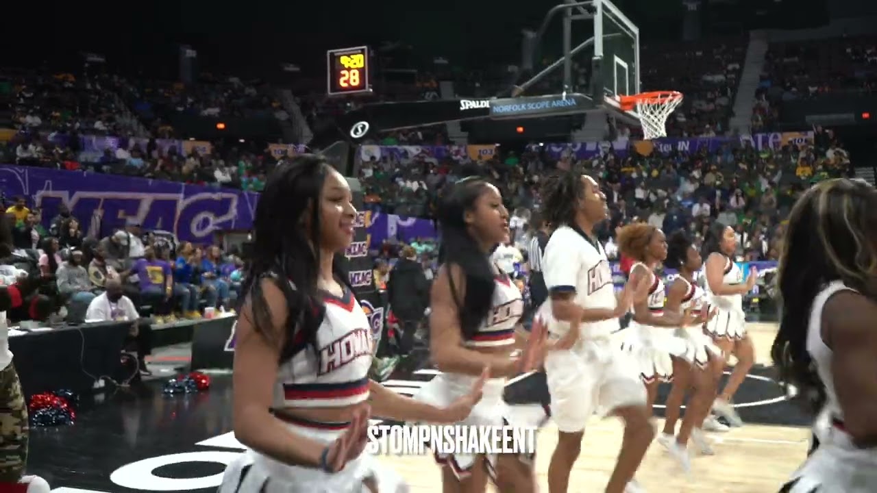 HOWARD AND NORFOLK CHEERLEADERS HAD THE CROWD HYPE DURING THEIR TIMEOUT BREAK! MEAC TOURNAMENT 2024