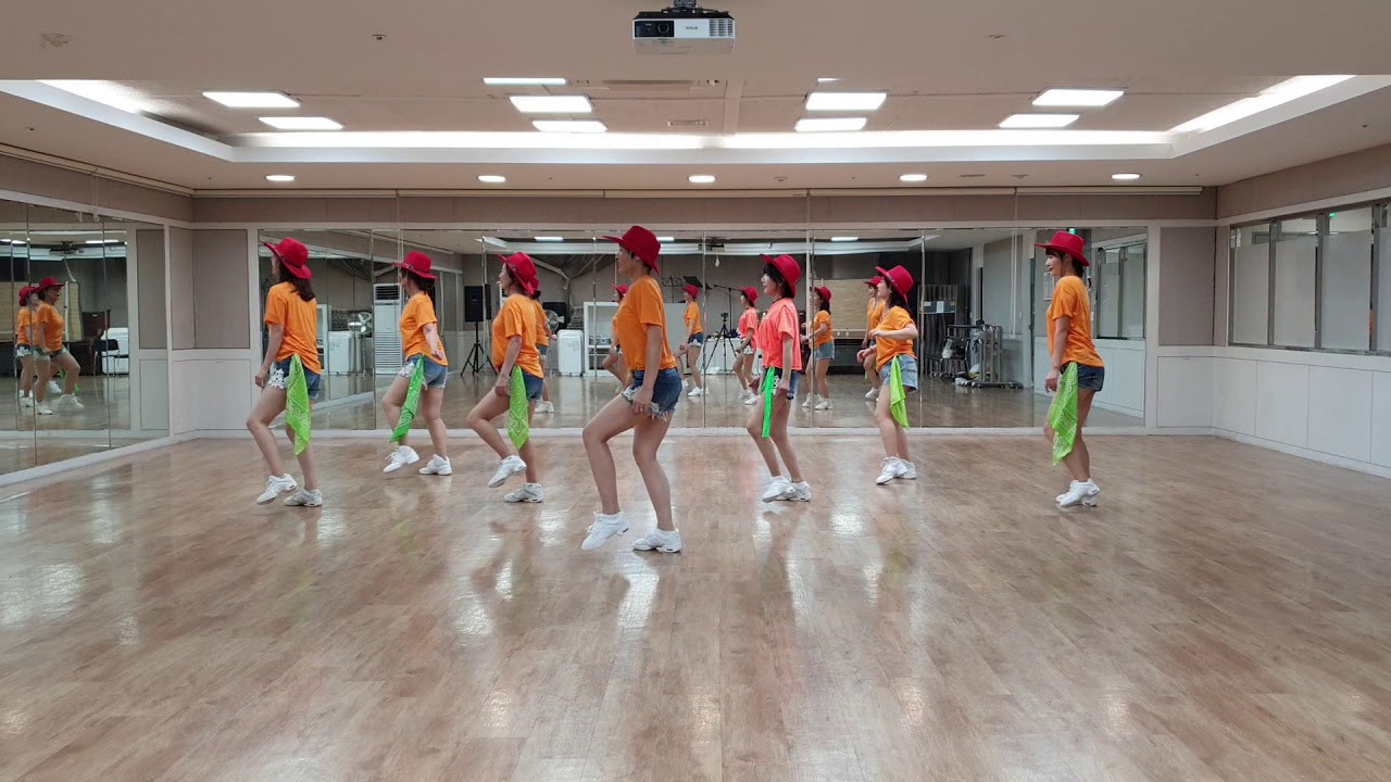 EZ Me Too Line Dance (Easy Beginner)