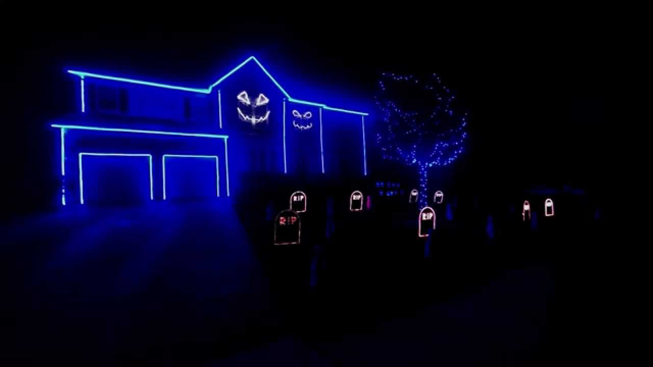 Halloween Light Show 2013- The Fox (What Does the Fox Say)
