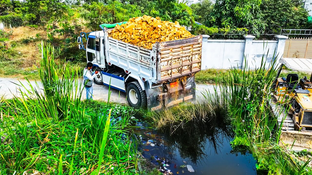 Start Opening Amazing Project!! Landfill Delete Flooded Area Using Skills Dozer Pushing Rock Soil