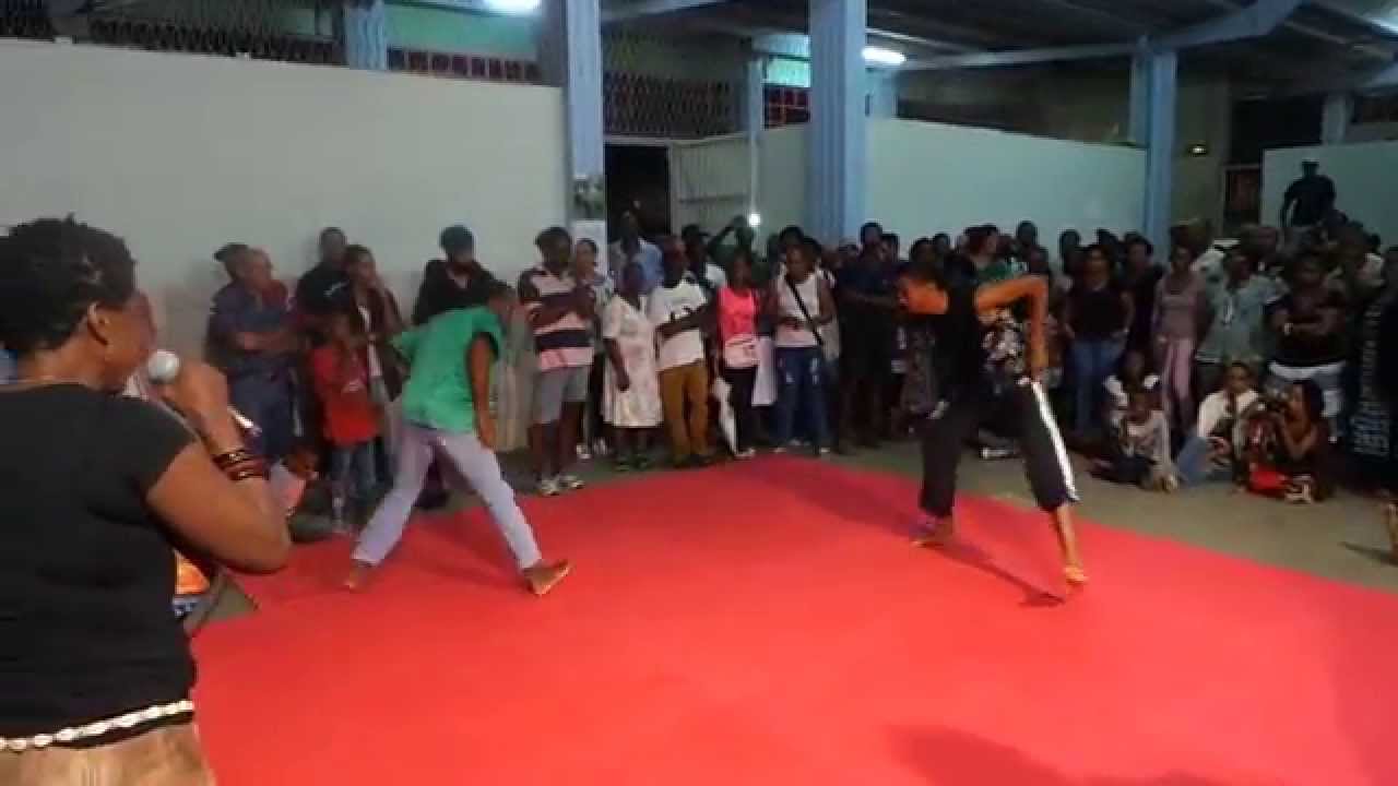 Hommage danmyé ( Damier : lutte Martiniquaise ) à ysmin CACHACOU 10 mai 2014