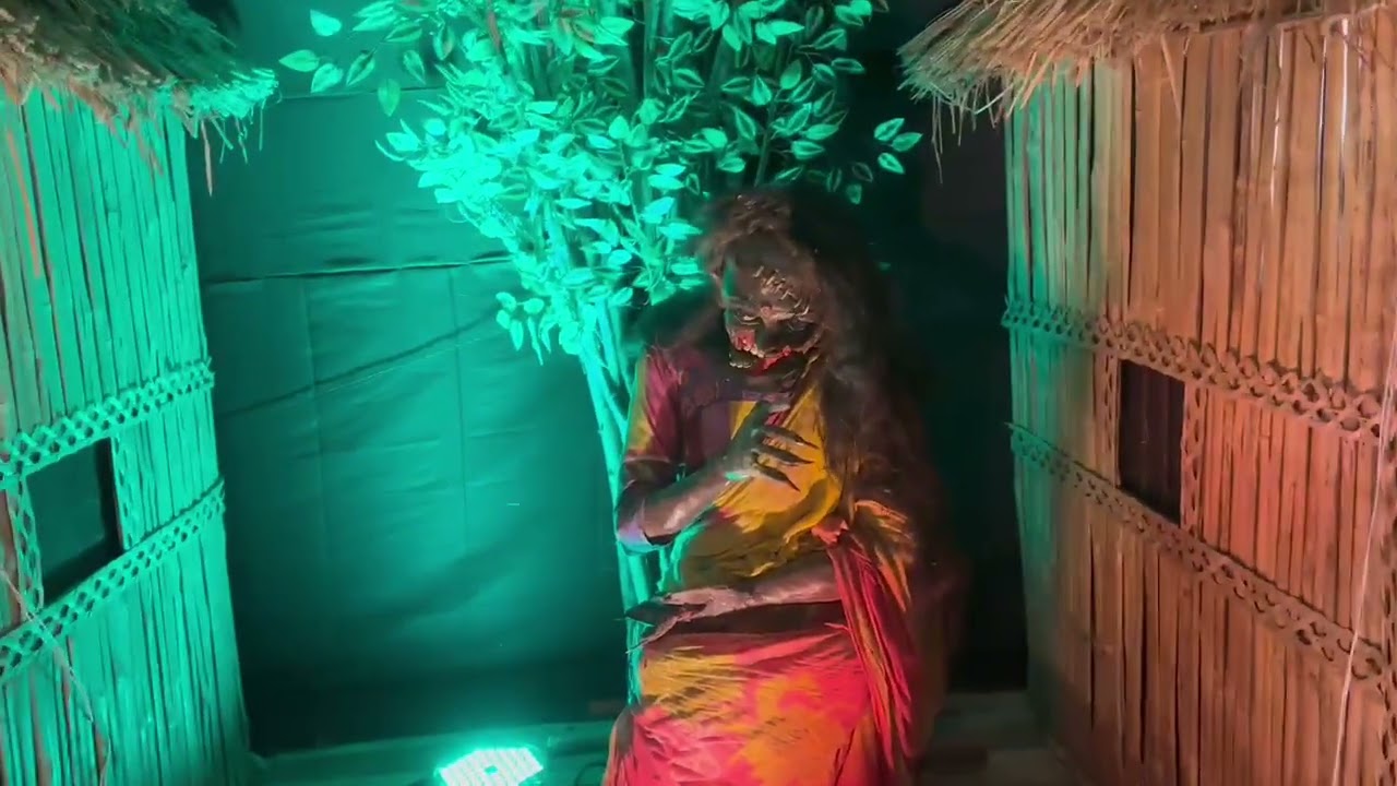 হানা বাড়ির পূজা।