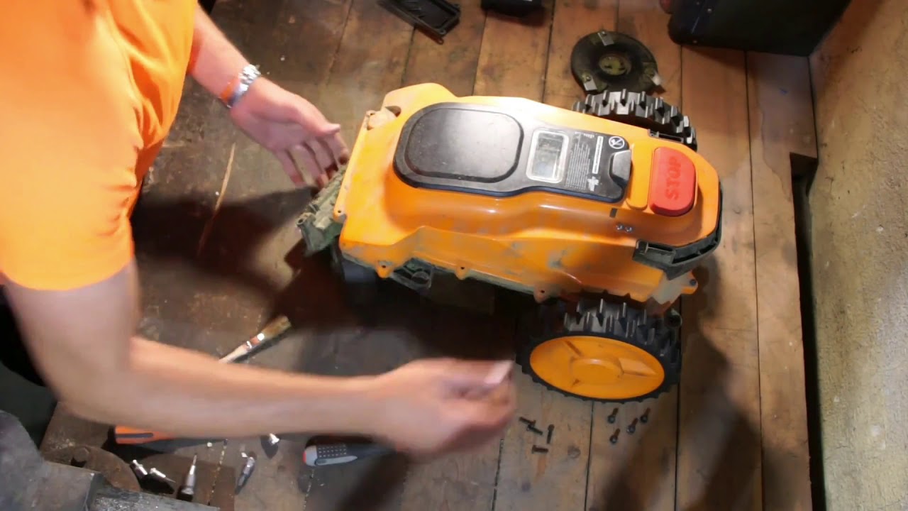 Worx Landroid WG790E.1 Disassembly