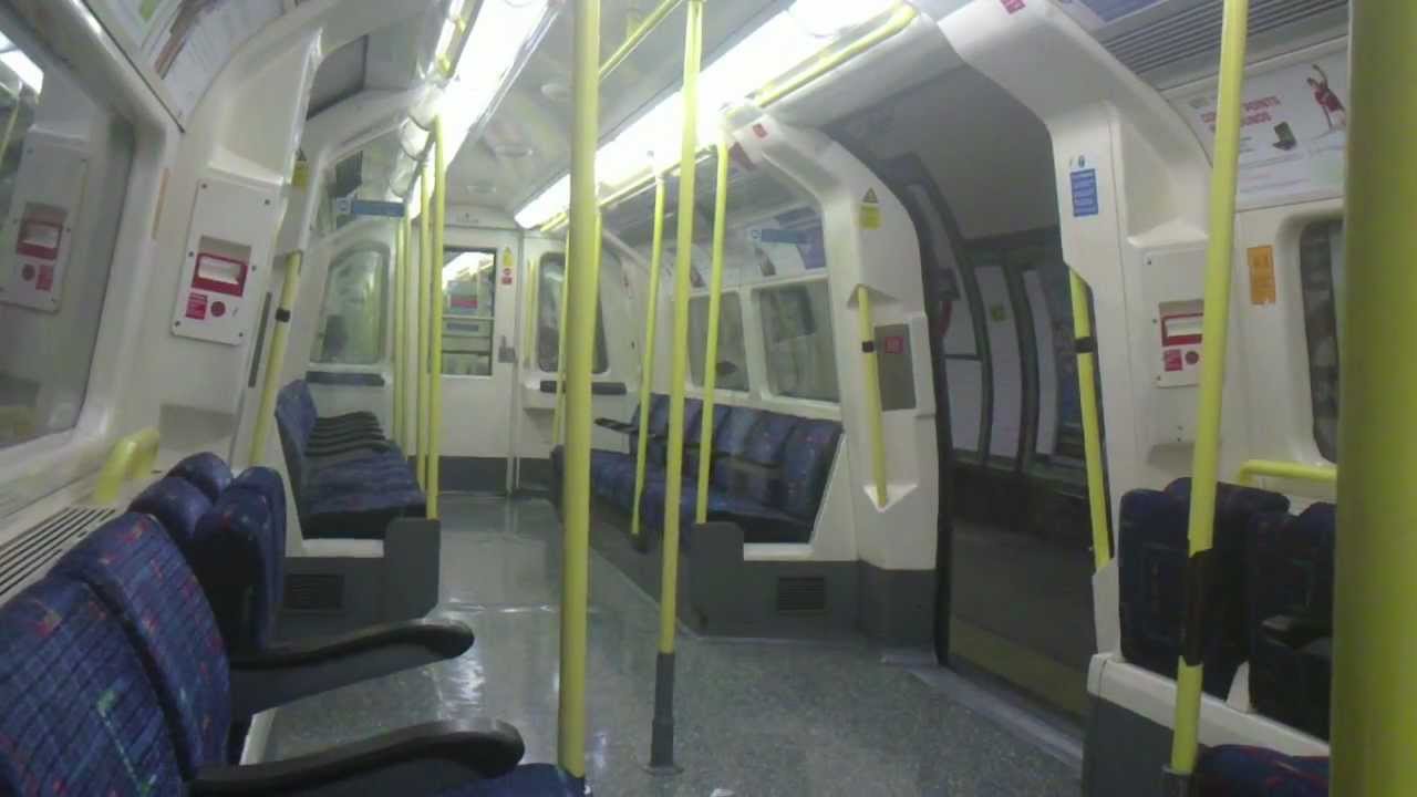 Journey on the Northern Line from Kennington to Leicester Square