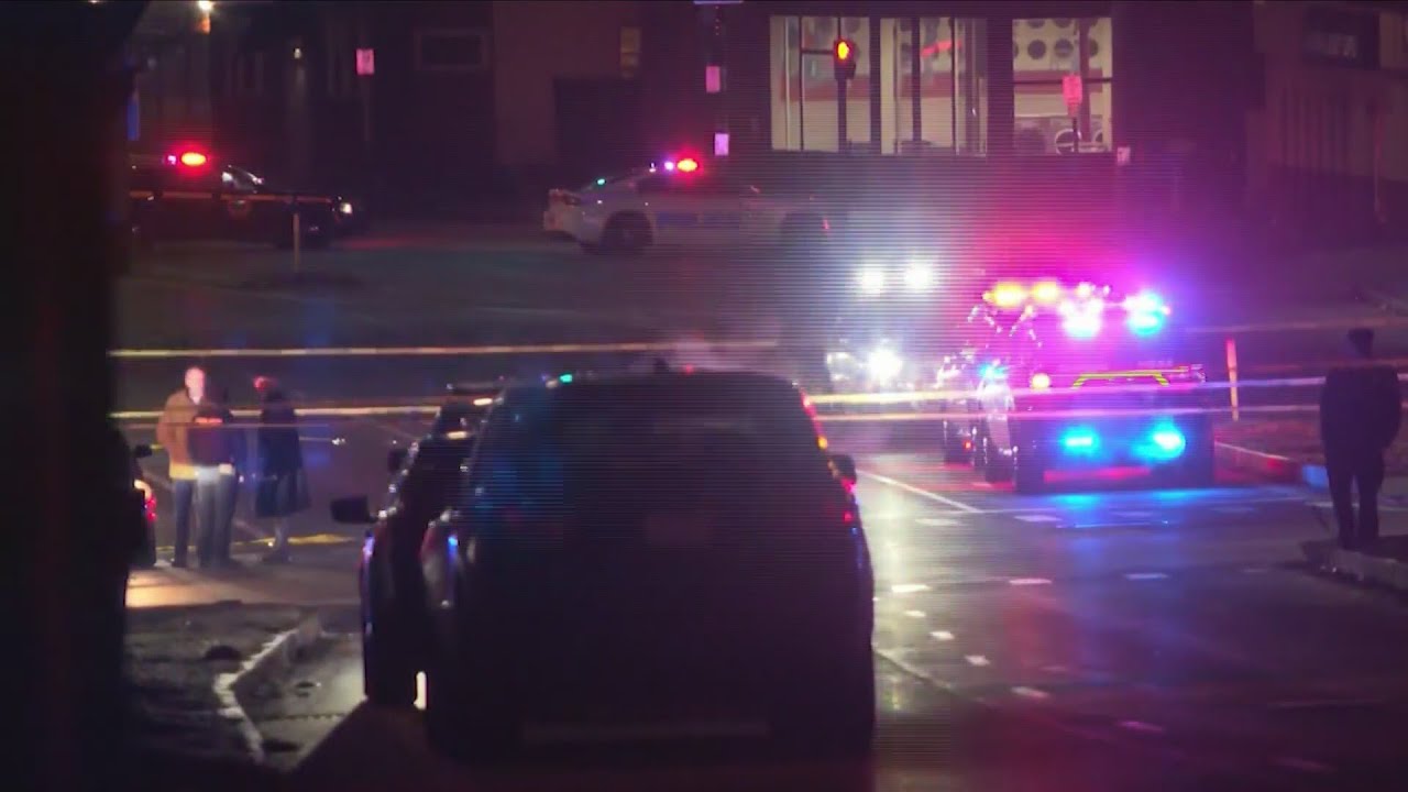 'I ran to the doors': Shop owner saw officer shot on Lake Ave., neighbors react