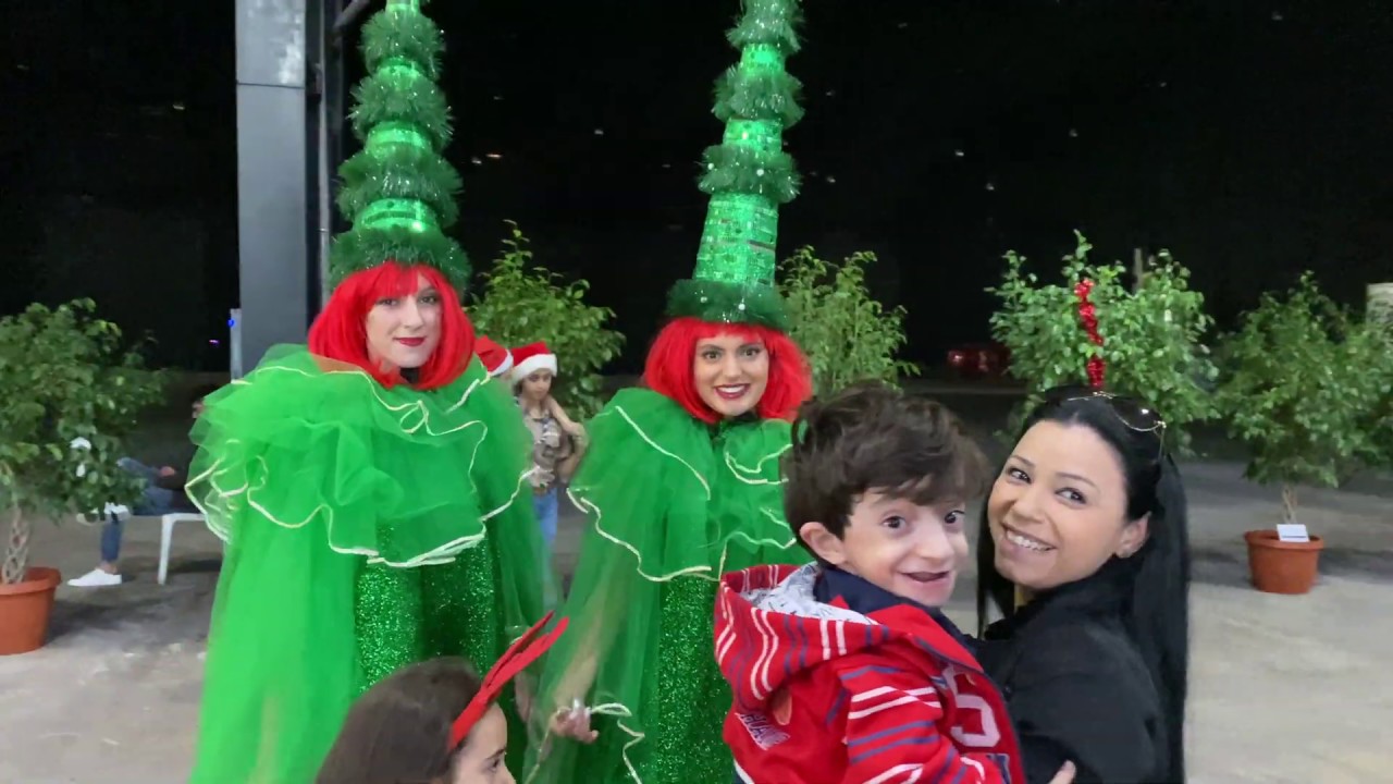 Christmas Lunch: The Lebanese Food Bank, 30 Ladies, Event Organizers: Feeding 700 People!