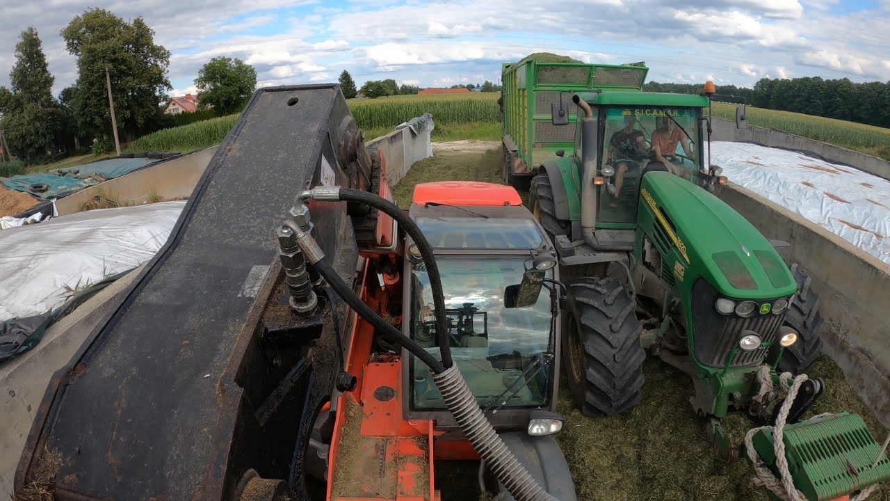 Manitou MLT 634-120 | CAB VIEW | Bunker Silo | 3rd cut of grass