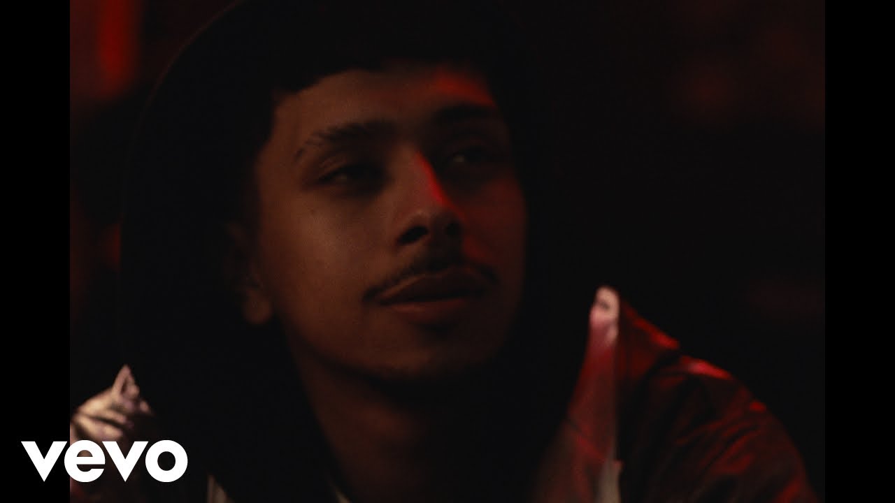 Doly Flackko, Emirsito - CUANDO ENTRO (Official Video)