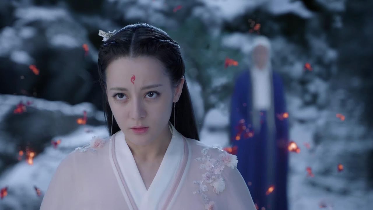 《三生三世枕上书》：东凤惟有归来，第一集 凤九感觉心和尾巴都在疼