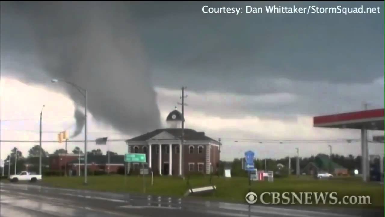 Twister rages through Cullman County, Ala.