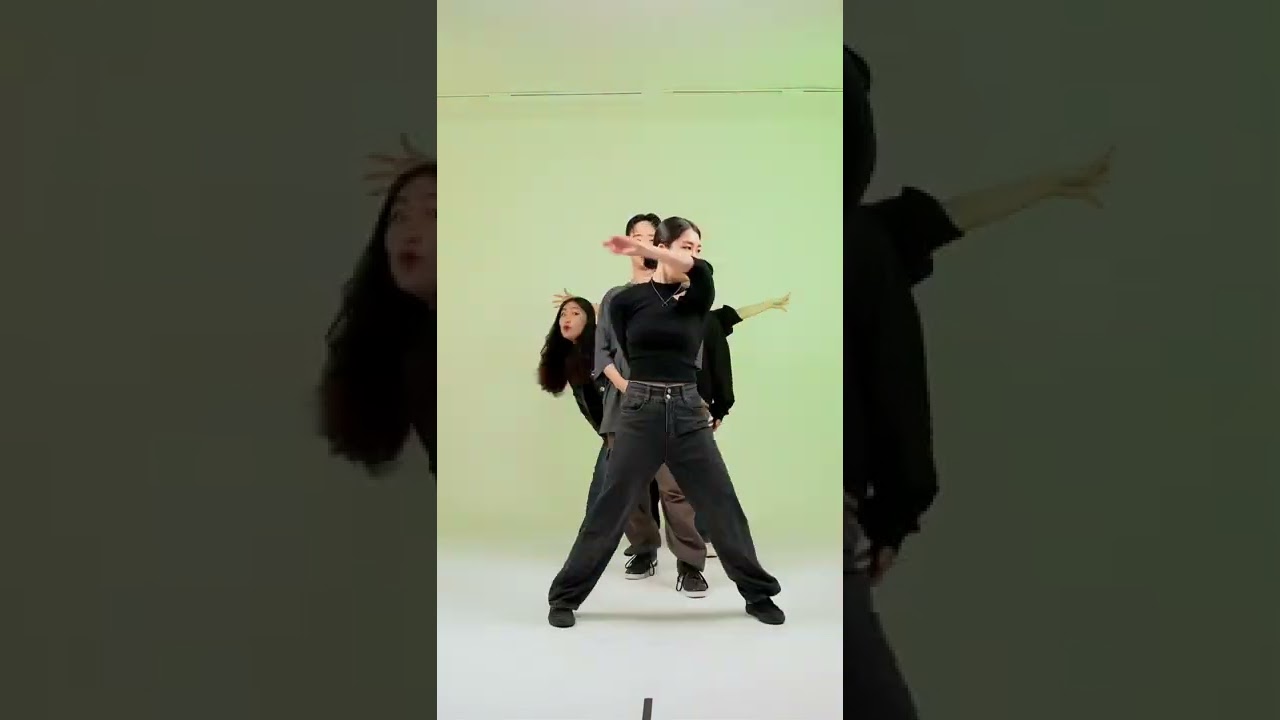 ✨OH MY WAACK✨RELAY DANCE CHALLENGE💃🕺