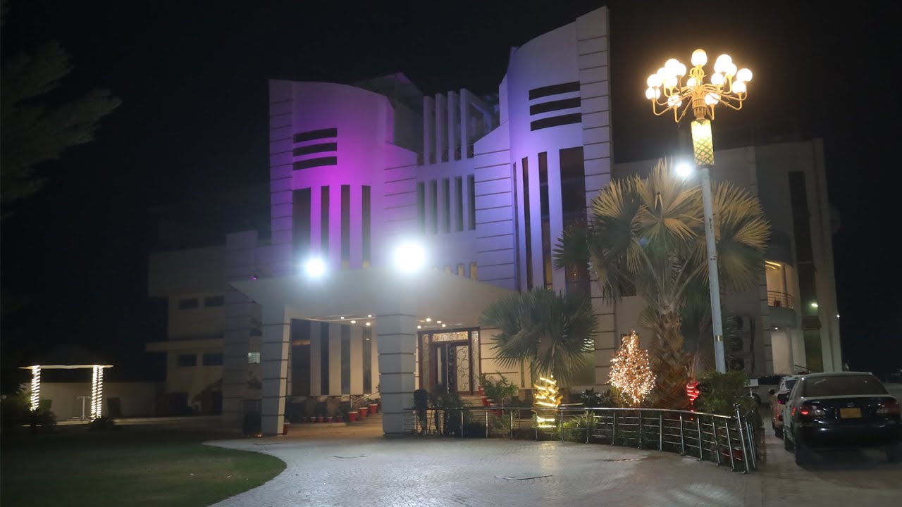 Wedding Decoration Highlights / Decor by @WedinStylepk at Gn Banquet Hall Sadiqabad