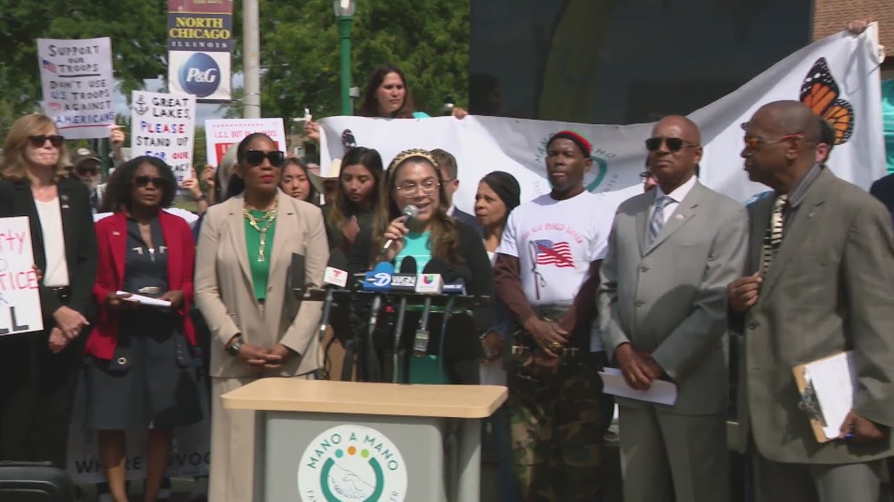 Lake County leaders push back against plans to use Chicago-area naval base to support ICE operations