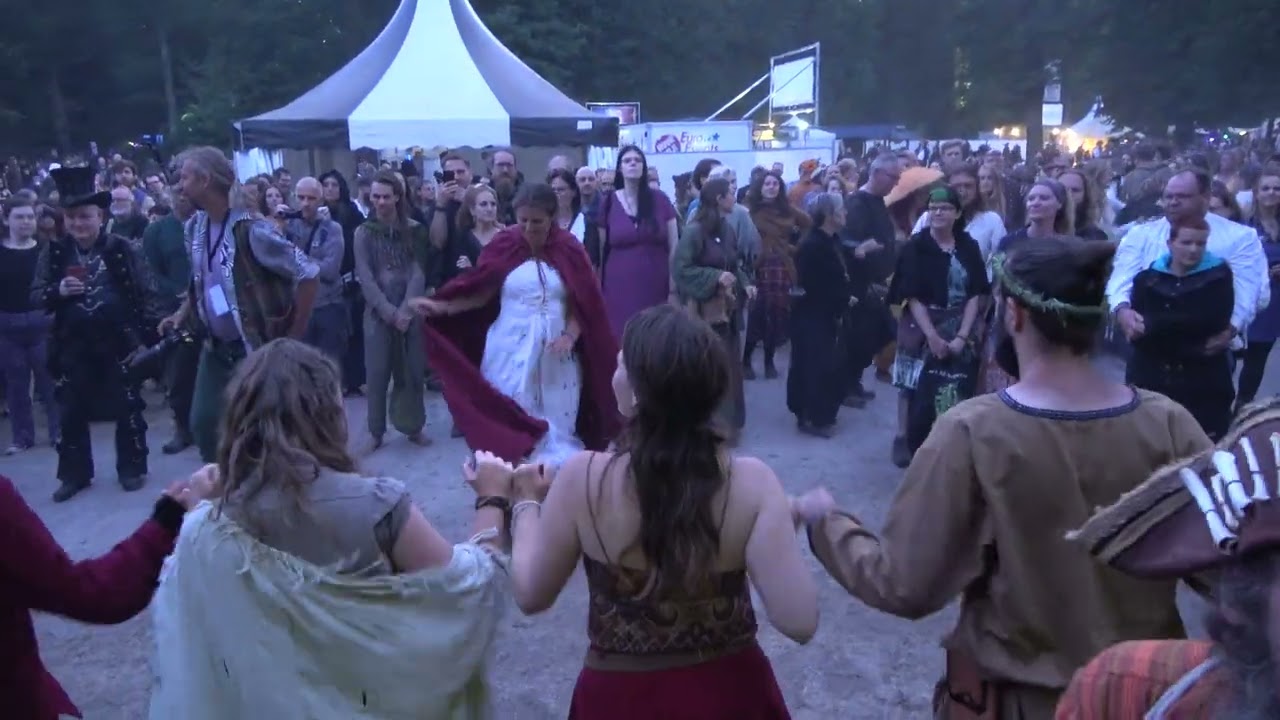 WaldKauz * Ariadnes Faden - Castlefest 2022 (6) 4K Andro