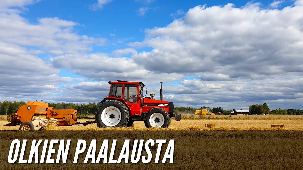 Olkien paalausta 2022 // Valmet 705