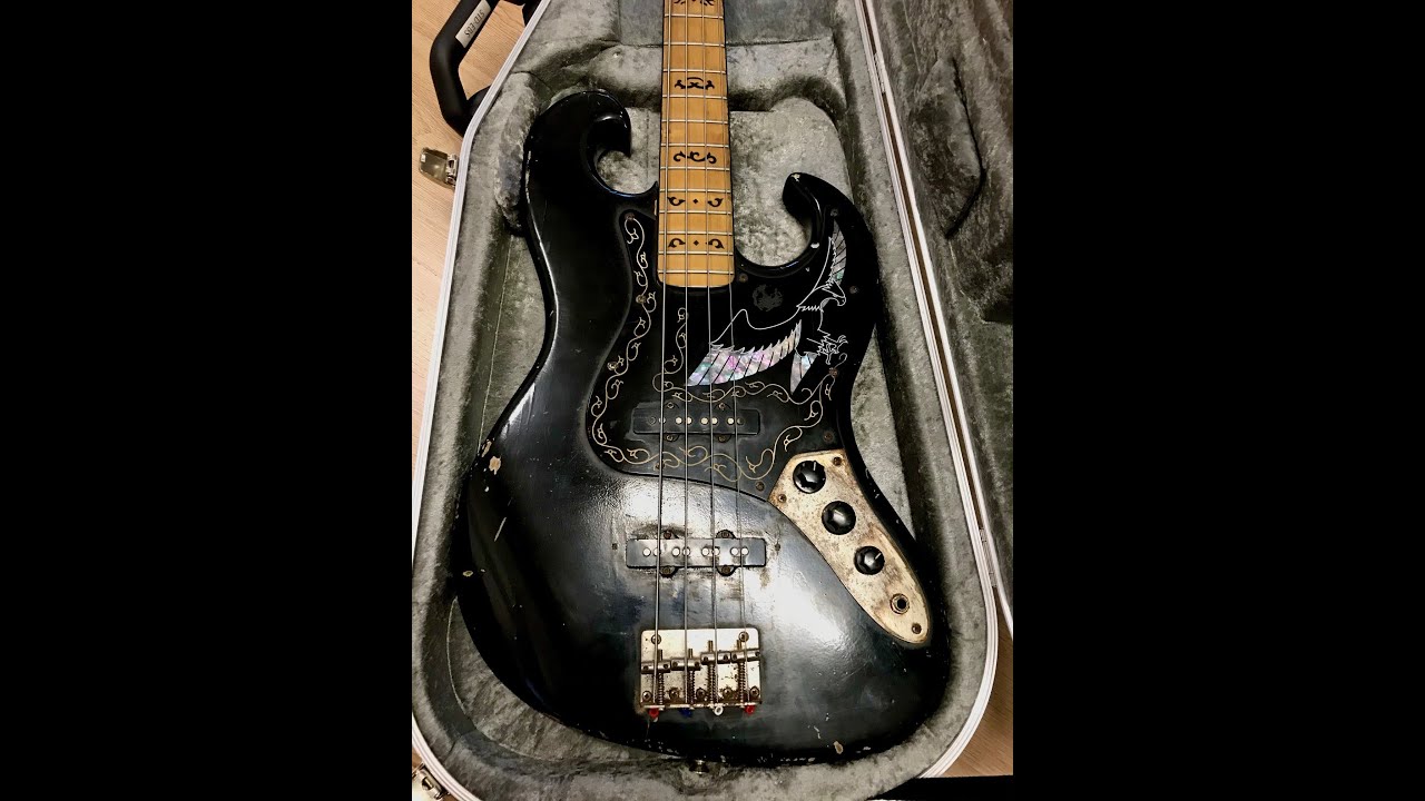 Antoria Snow Eagle Bass (Ibanez Black Eagle) Restoration Time Lapse Part 1