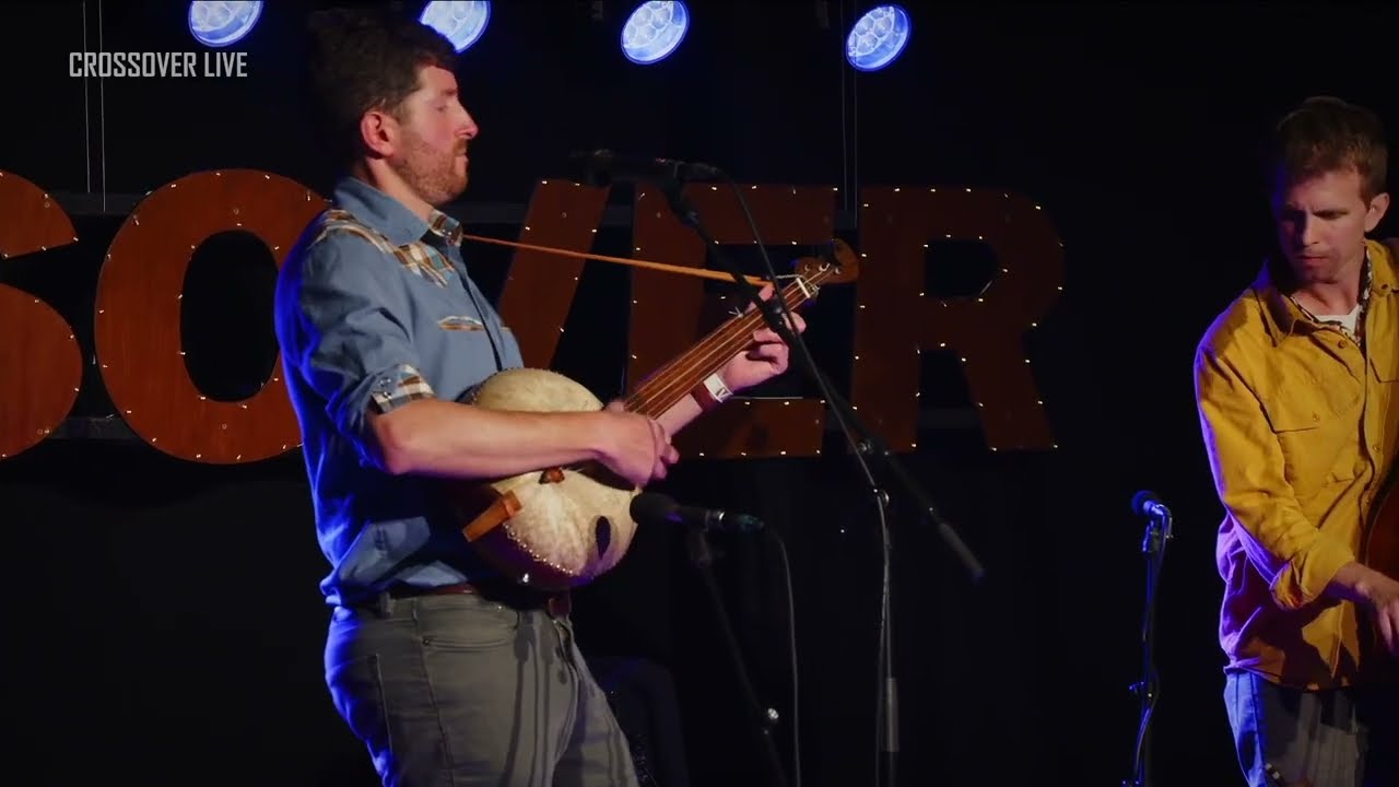 Hand's Cove - Gourd Banjo & Bass