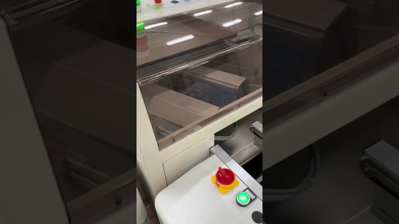 MYDATA Turn Conveyor