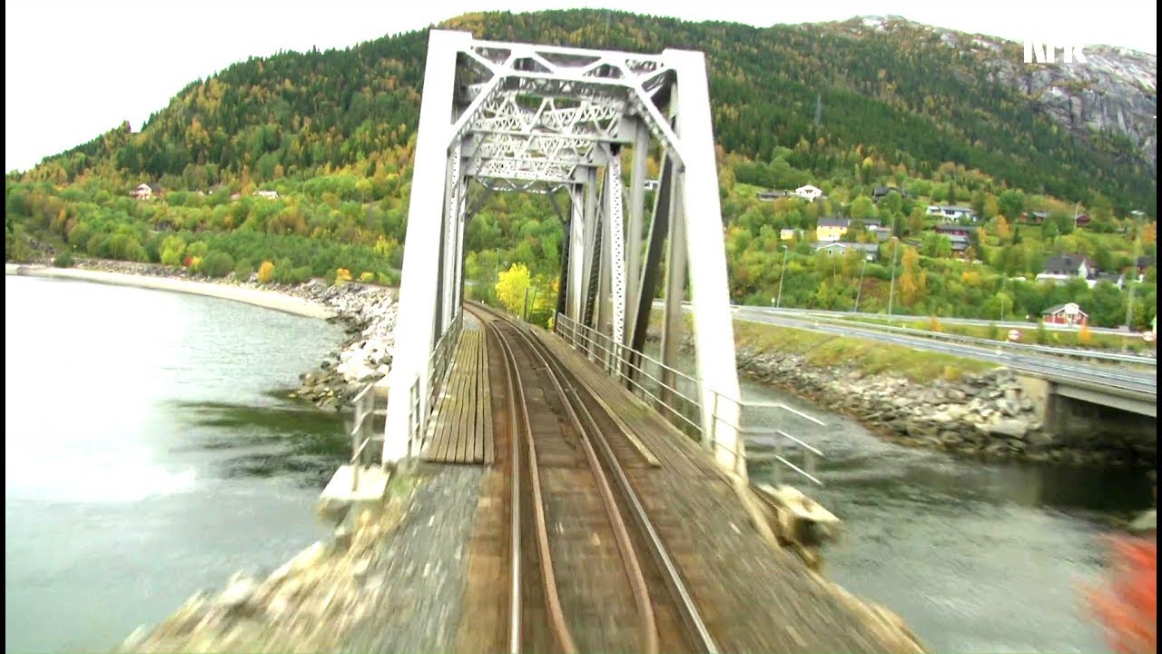 Driving The Train - The Nordland Line - Nordlandsbanen fall Norway