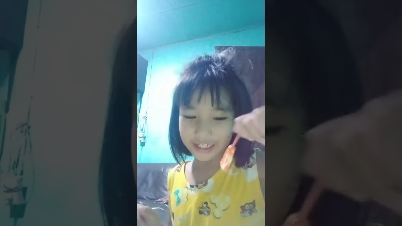 Eating candy 🍭😁