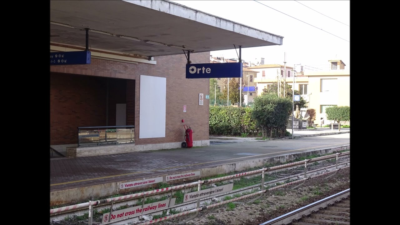 ANNUNCI REALI nella Stazione di Orte