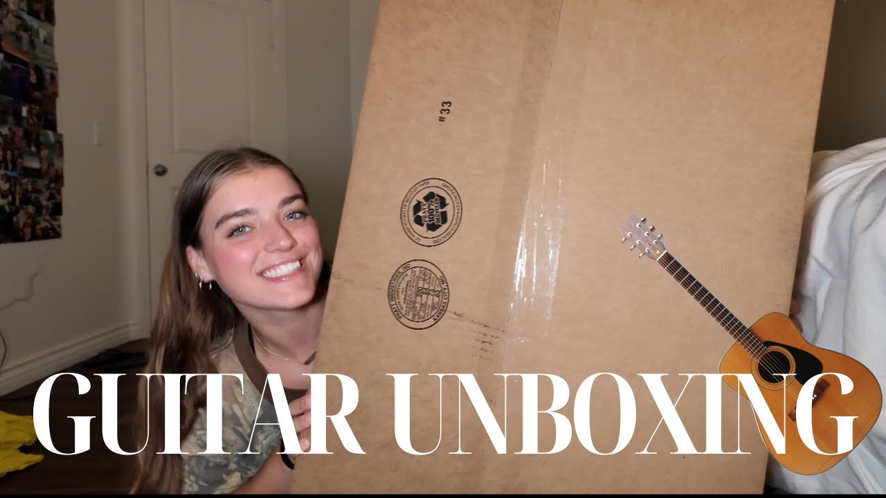 UNBOXING MY LUNA GUITAR