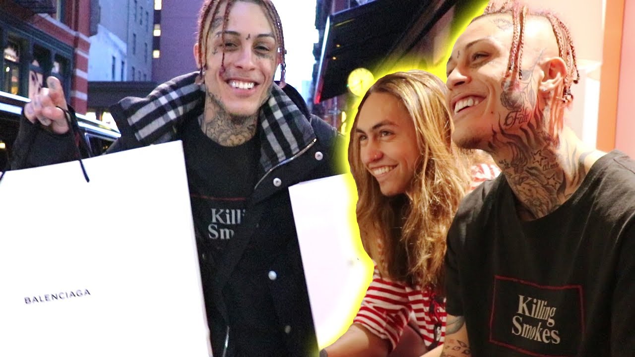 LIL SKIES SHOPPING SPREE IN NYC... (RED ROSES LIVE ON MTV TRL W/ LANDON CUBE!)