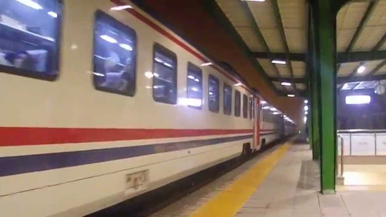 AFYON TREN GARI ESKİ GÜNLERİNİ ARIYOR