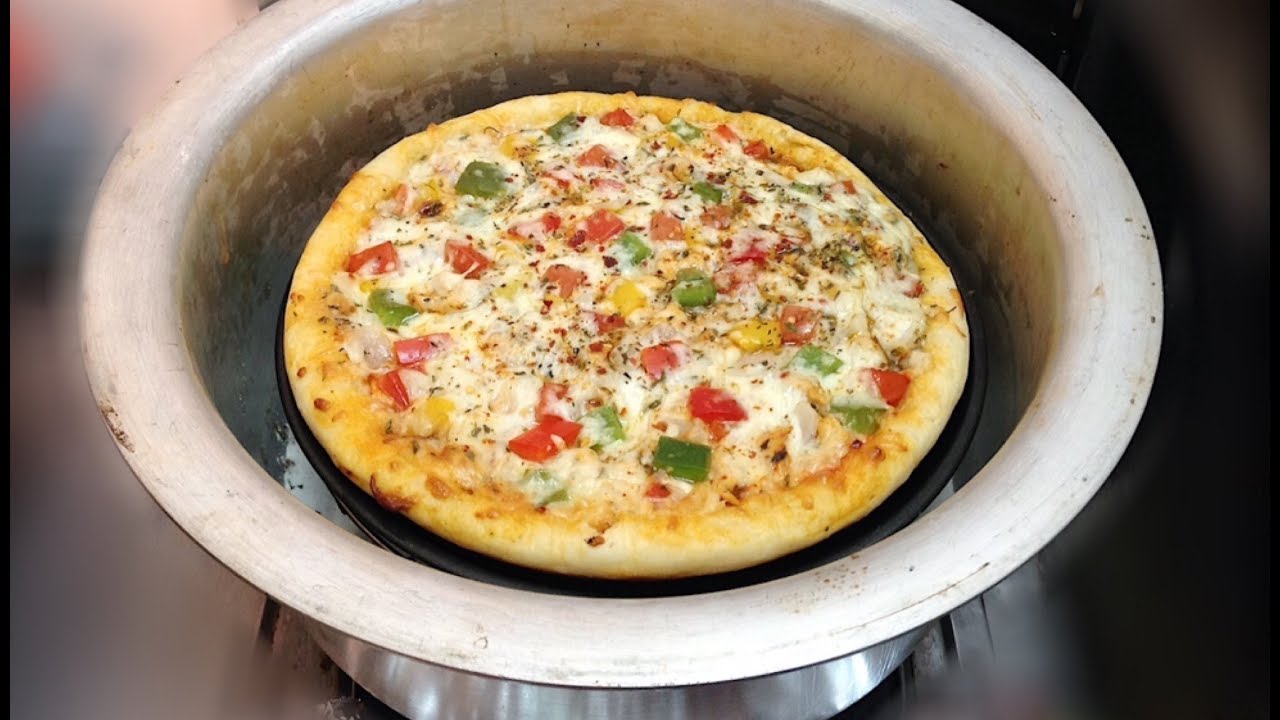Fajita Pizza Without Oven - Thick Crust Fajita Pizza Recipe in Vessel
