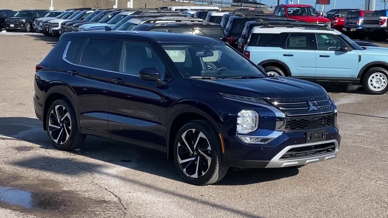 2024 Mitsubishi Outlander SE Inver Grove Heights, St. Paul, Cottage Grove, Hastings, Woodbury, ...
