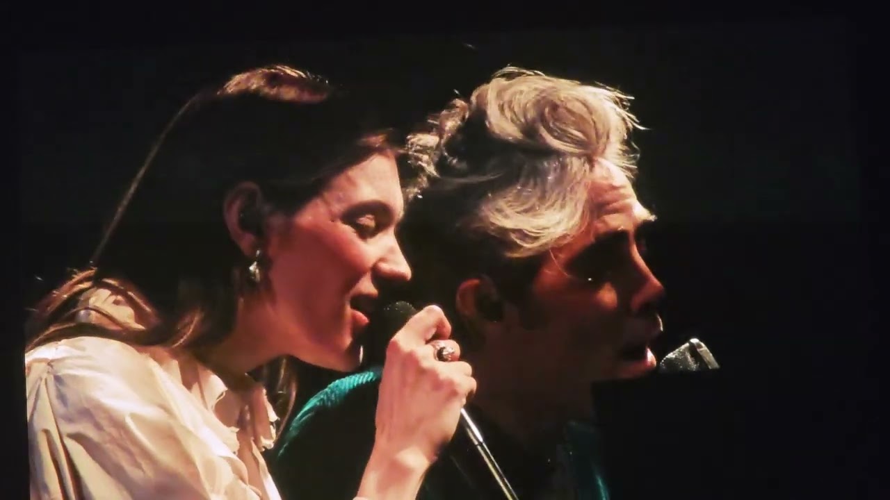 Je Te Laisserai Des Mots - Charlotte Cardin & Patrick Watson