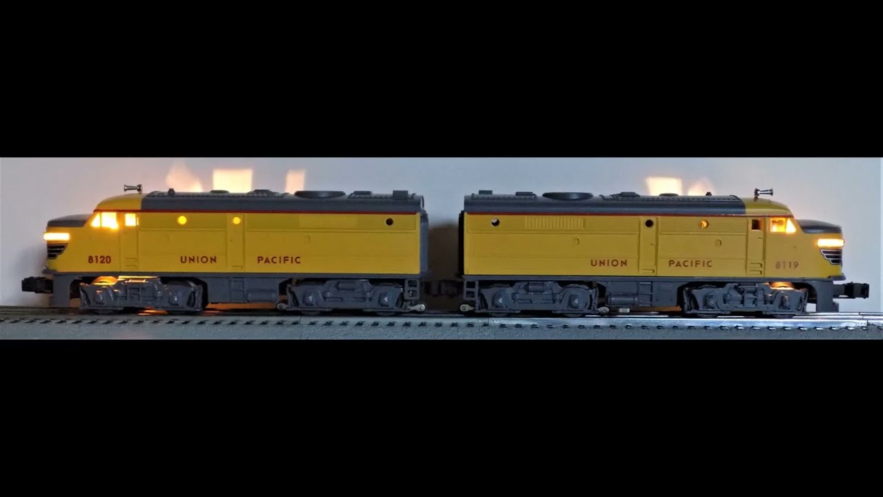 UNBOXING- Lionel 1-18119 Union Pacific FA-2 Alco AA Diesel Locomotives