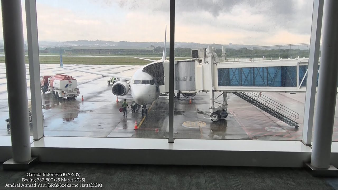 Garuda Indonesia Boeing 737-800 GA-235  Jendral Ahmad Yani(SRG)-Soekarno Hatta(CGK)