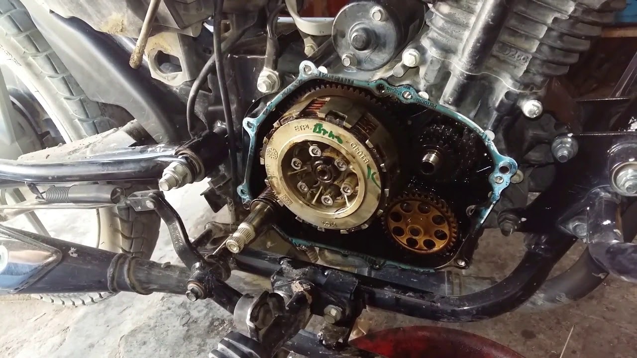 como cambiar la cadenilla de   la platino 110